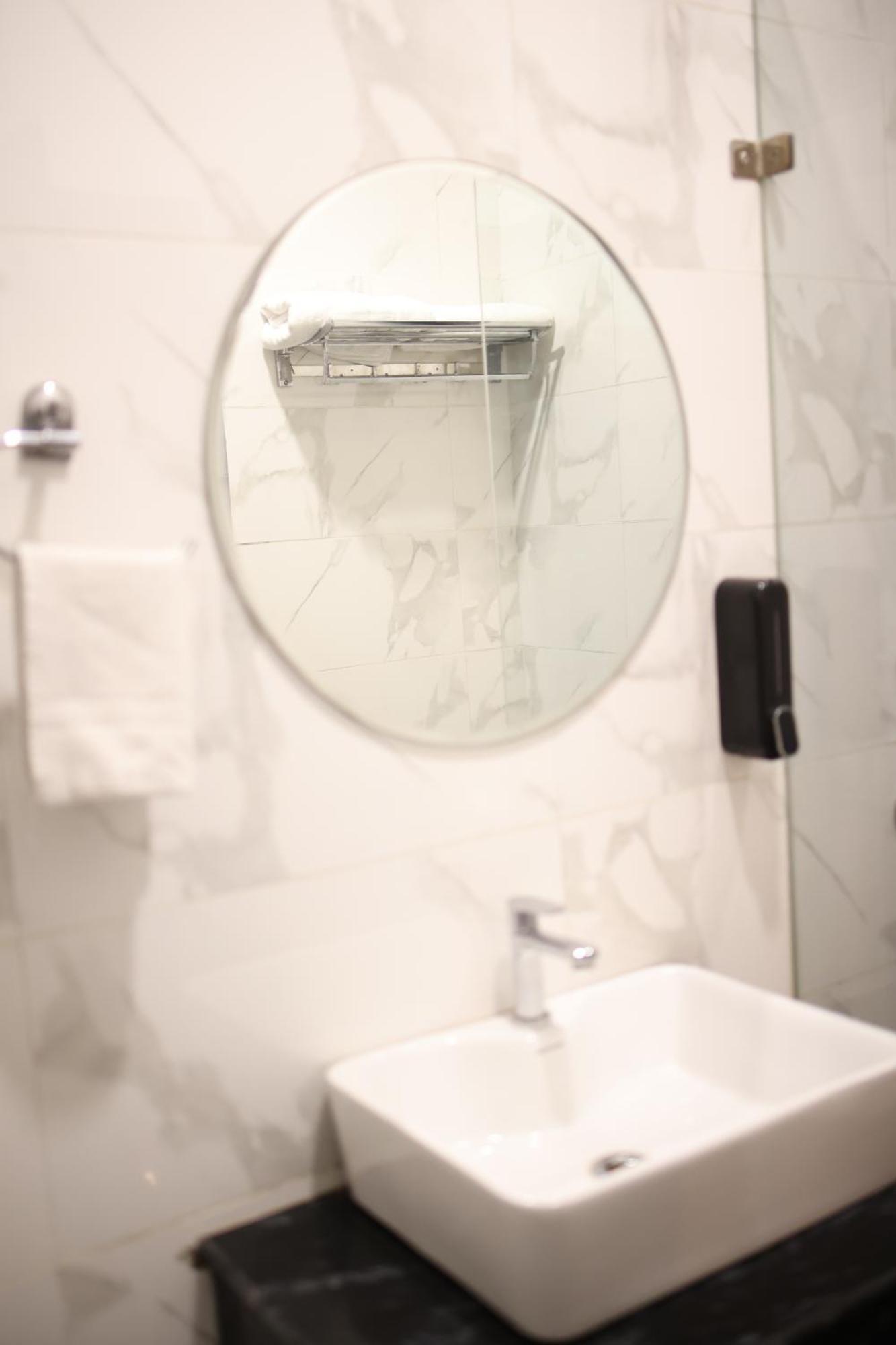 Gallivanto Inn - Rohini Dillí Exteriér fotografie